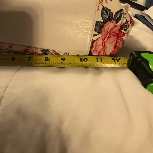 EUC Bueno Medium Purse Bag - Picture 13 of 14